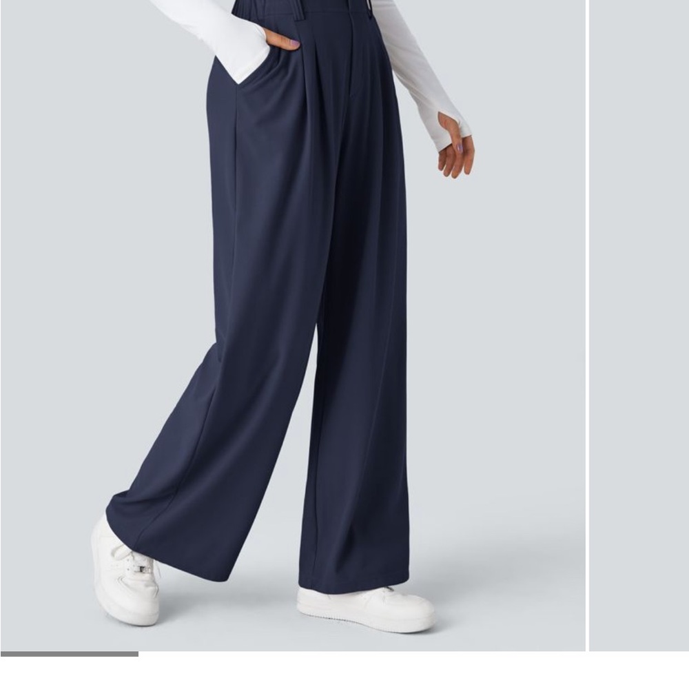 NWT women’s HALARA Navy Wide-Leg Pants, size medium